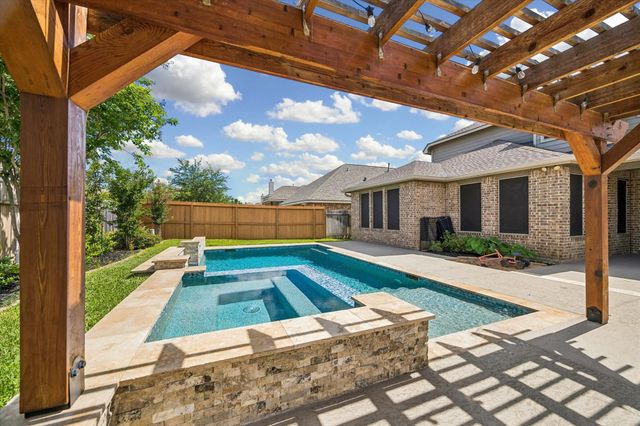 22302 Wenbury Drive, Tomball, TX 77375