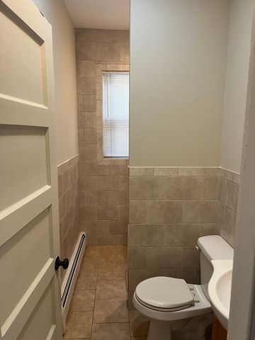 8 Spring Garden St. 2, Boston, MA 02115