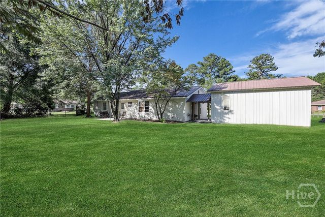 313 Hickory Street, Springfield, GA 31329