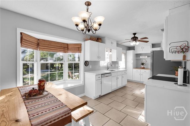 313 Hickory Street, Springfield, GA 31329