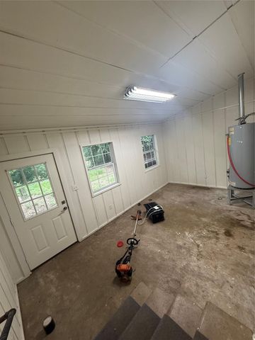 1315 Sycamore Avenue, Huntsville, TX 77340