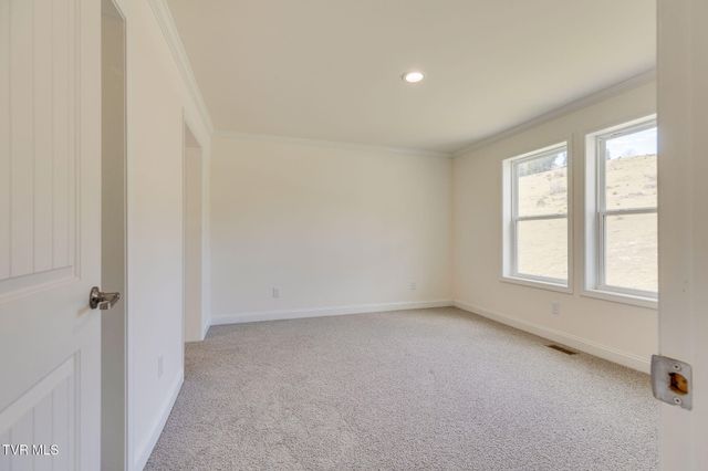 345 Dean Hollow Road, Nickelsville, VA 24271