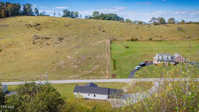 345 Dean Hollow Road, Nickelsville, VA 24271