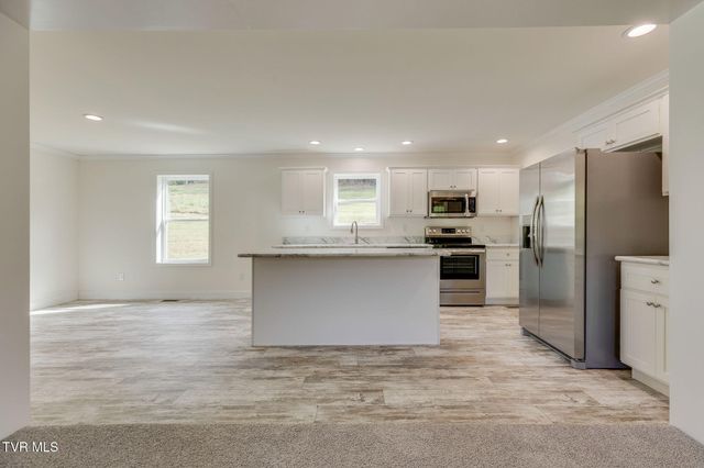 345 Dean Hollow Road, Nickelsville, VA 24271