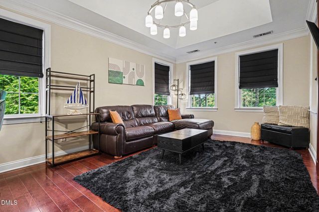 10400 Rosegate Court 303, Raleigh, NC 27617