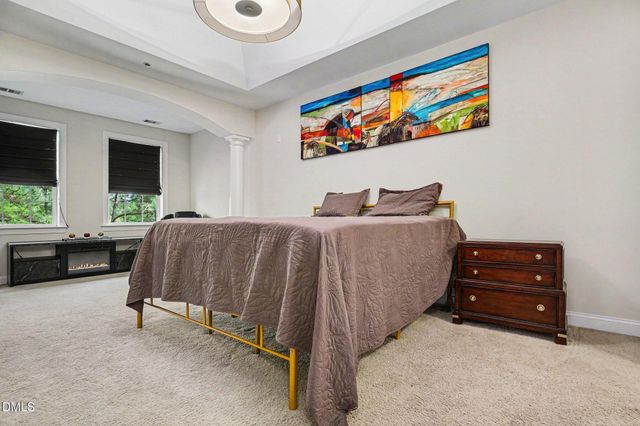 10400 Rosegate Court 303, Raleigh, NC 27617