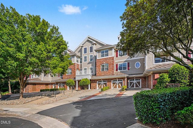 10400 Rosegate Court 303, Raleigh, NC 27617