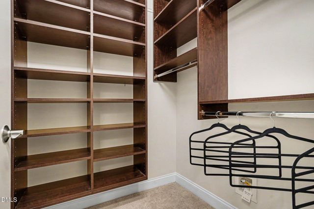 10400 Rosegate Court 303, Raleigh, NC 27617