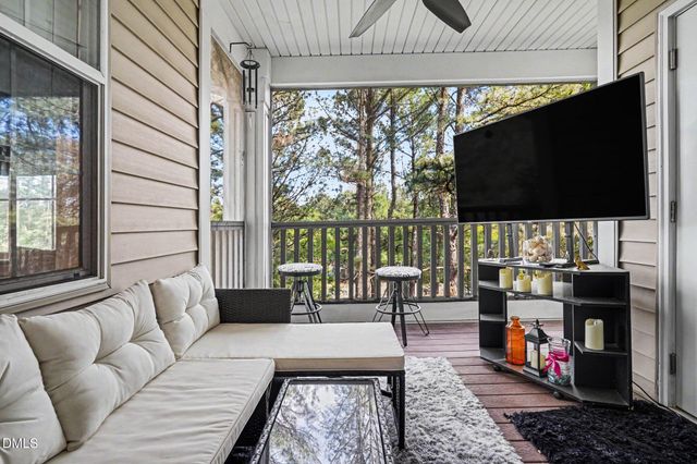 10400 Rosegate Court 303, Raleigh, NC 27617