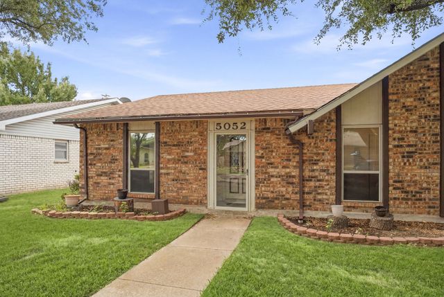5052 Arbor Glen Road, The Colony, TX 75056
