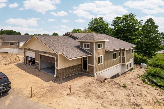 752 N Waypoint Circle, Suttons Bay, MI 49682