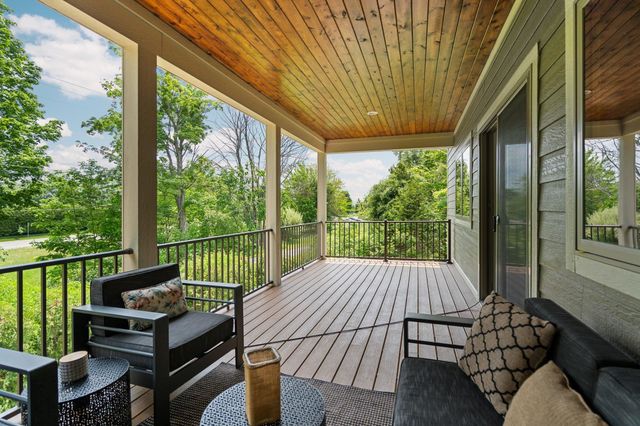 752 N Waypoint Circle, Suttons Bay, MI 49682