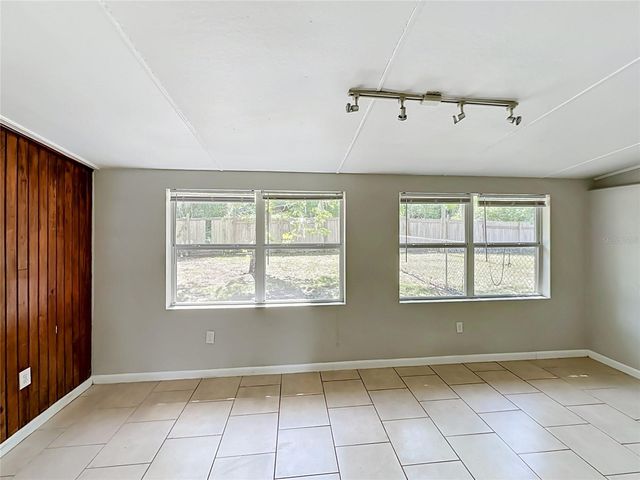 414 NW 36TH TERRACE, Gainesville, FL 32607