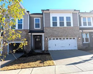 1104 Bell Heather Road 74, Durham, NC 27703