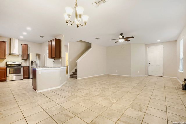 4244 GALE MDWS, New Braunfels, TX 78130