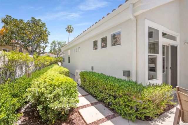 21351 Mazatlan, Mission Viejo, CA 92692