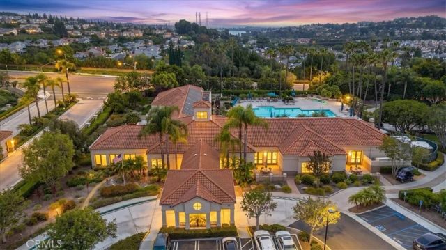 21351 Mazatlan, Mission Viejo, CA 92692