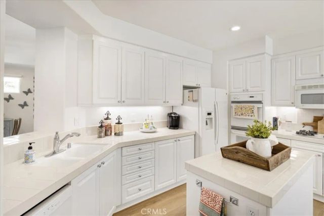 21351 Mazatlan, Mission Viejo, CA 92692