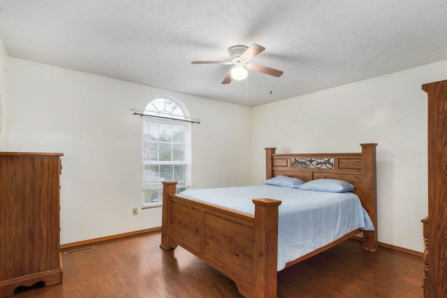 2122 N Nettleton Avenue, Springfield, MO 65803