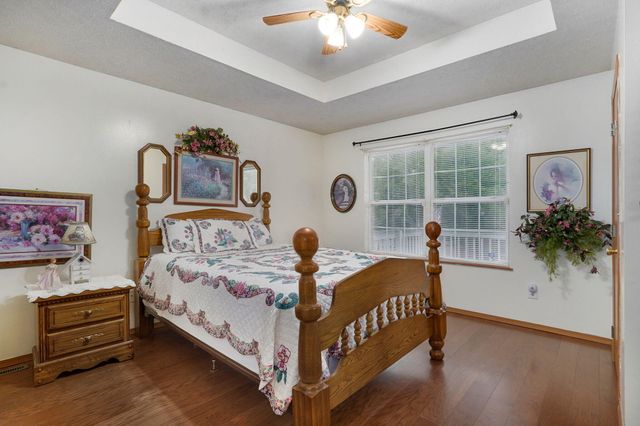 2122 N Nettleton Avenue, Springfield, MO 65803
