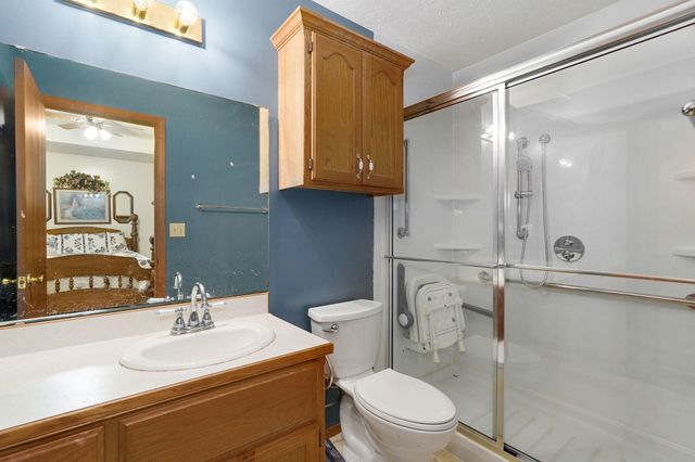 2122 N Nettleton Avenue, Springfield, MO 65803