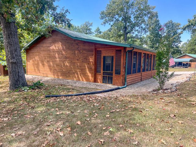 228 Brightonwood Drive, Isabella, MO 65676