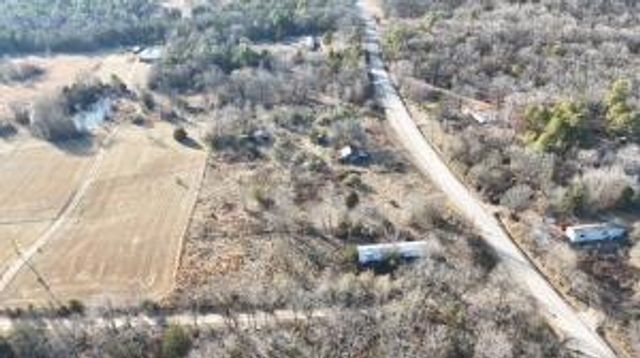 290 Co Rd 3222, Clarksville, AR 72830