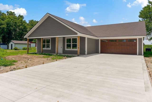301 N Pennsylvania Street, East Lynne, MO 64743