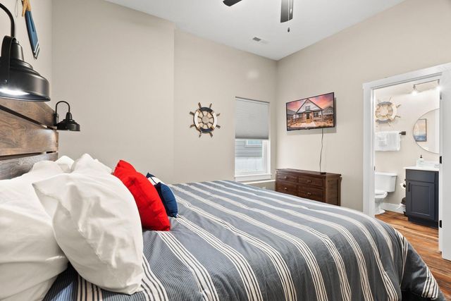 149 Branson Cove Court, Hollister, MO 65672