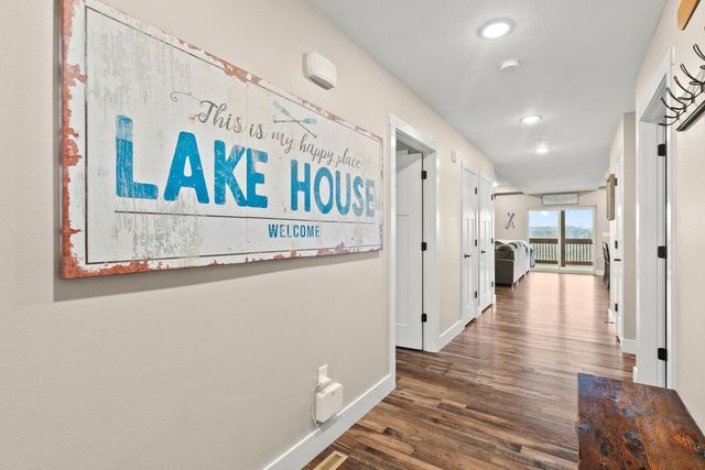 149 Branson Cove Court, Hollister, MO 65672