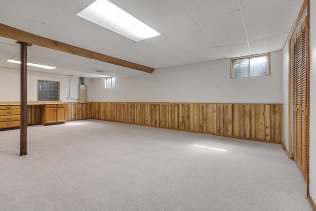 616 Blue Spruce Lane, Mundelein, IL 60060