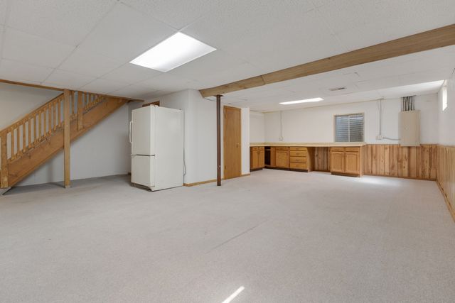 616 Blue Spruce Lane, Mundelein, IL 60060