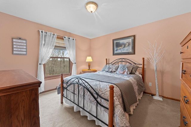 S1717 Blue Ridge Drive, La Valle, WI 53941