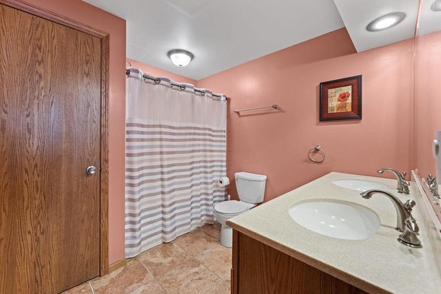 S1717 Blue Ridge Drive, La Valle, WI 53941