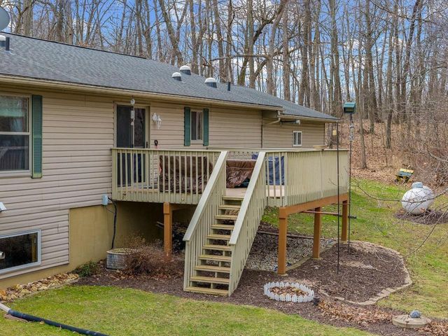 S1717 Blue Ridge Drive, La Valle, WI 53941