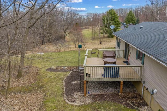 S1717 Blue Ridge Drive, La Valle, WI 53941