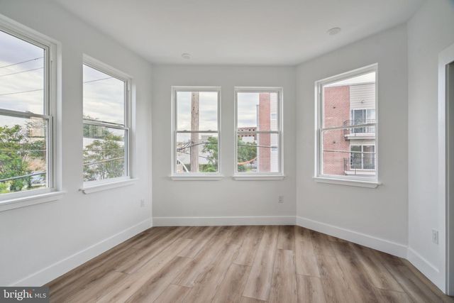 156 W CUMBERLAND ST, Philadelphia, PA 19133