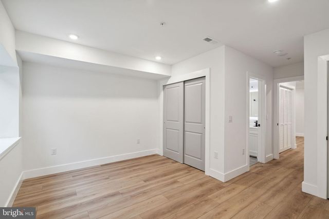 156 W CUMBERLAND ST, Philadelphia, PA 19133