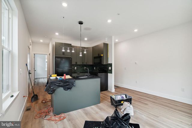 156 W CUMBERLAND ST, Philadelphia, PA 19133