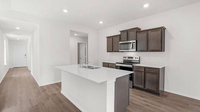 647 Sky Muse Drive, Lavon, TX 75166