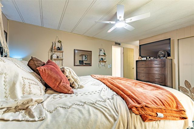 39437 ELGIN DRIVE, Zephyrhills, FL 33542