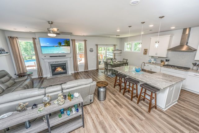 3013 Flat Rock Lane, Ridgeville, SC 29472