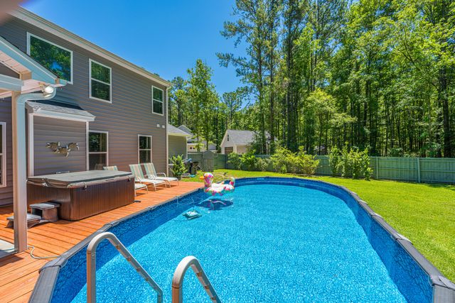 3013 Flat Rock Lane, Ridgeville, SC 29472