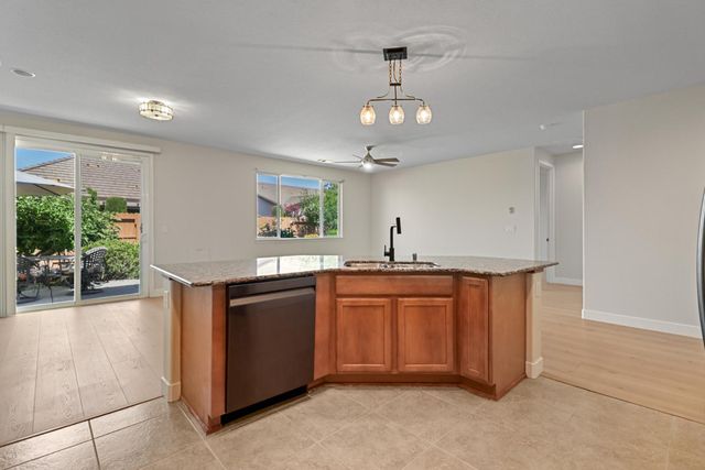 9895 Sheffield Way, Elk Grove, CA 95757