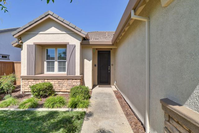 9895 Sheffield Way, Elk Grove, CA 95757