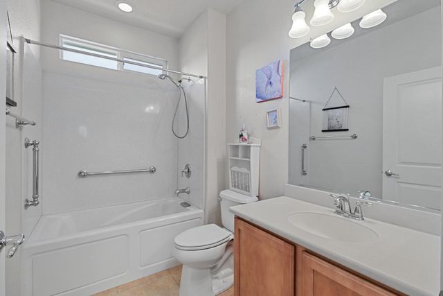 9895 Sheffield Way, Elk Grove, CA 95757