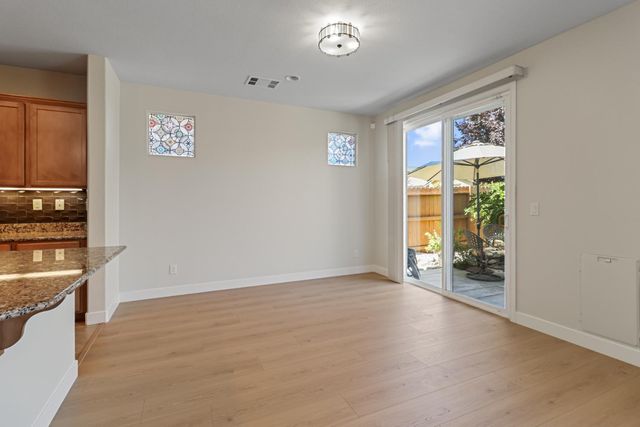 9895 Sheffield Way, Elk Grove, CA 95757