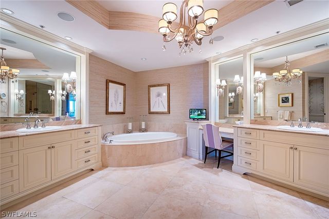 4501 Gulf Shore BLVD N 1103, Naples, FL 34103