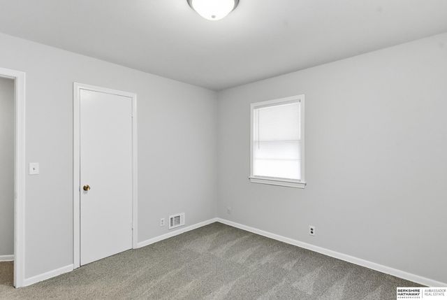 4465 Dayton Street, Omaha, NE 68107