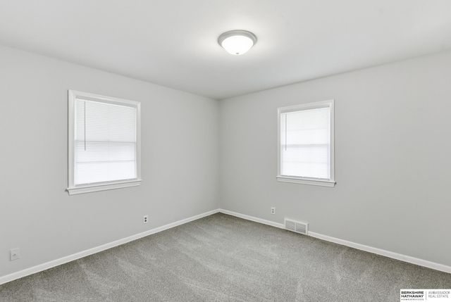 4465 Dayton Street, Omaha, NE 68107